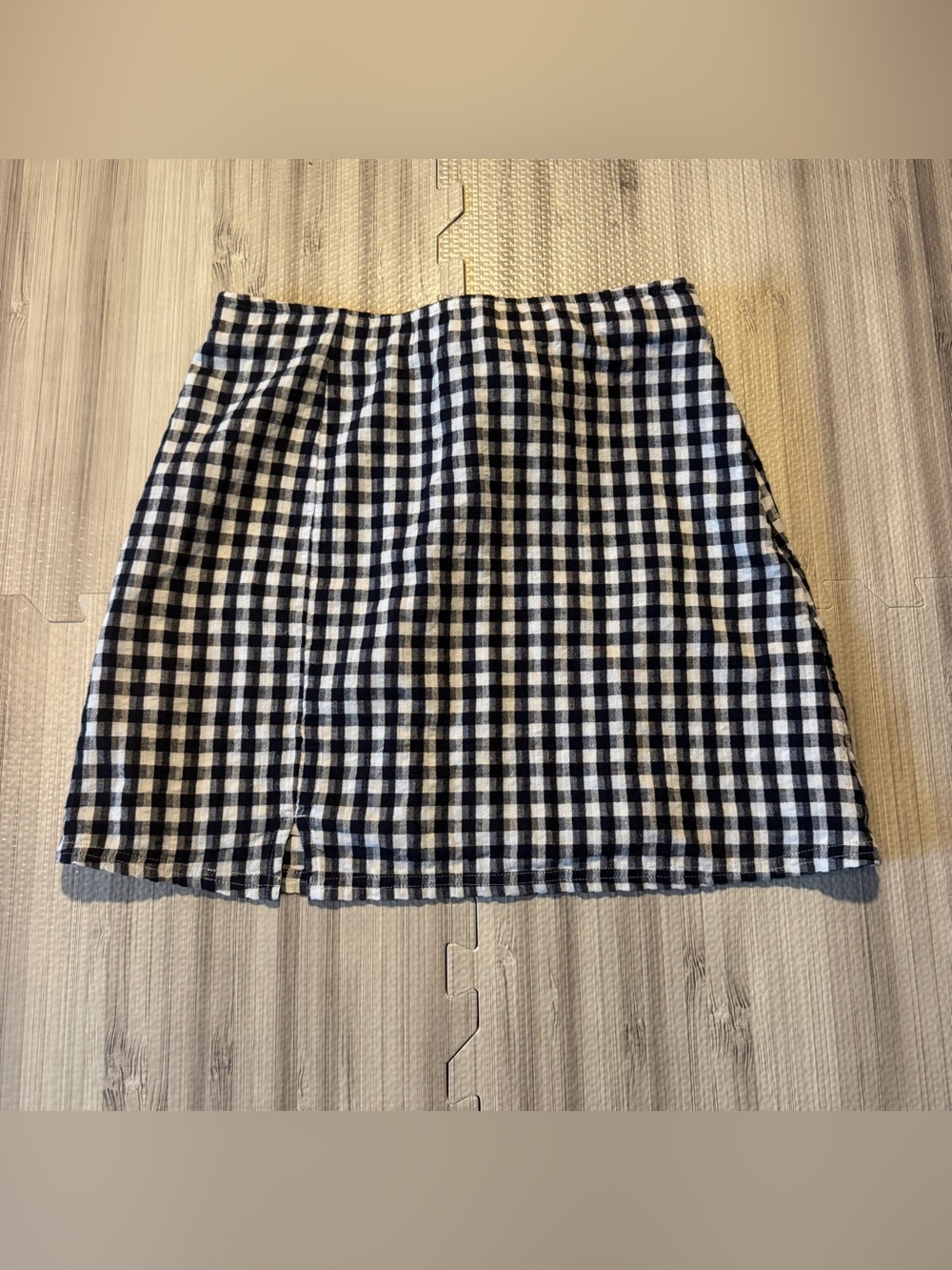 NWT American Eagle Outfitters Women's Gingham Notched Mini Skirt